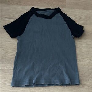 Brandy Melville Kids Gray and Black Raglan Tee
